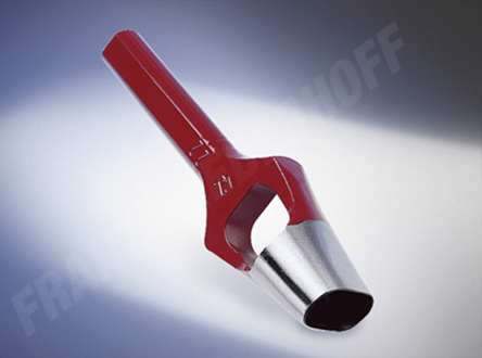 Пробойник овальный для люверсов 17х11мм (50.0617.00)