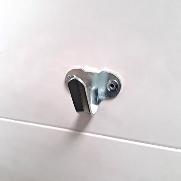 Крюк для тента оцинкованный 21.47