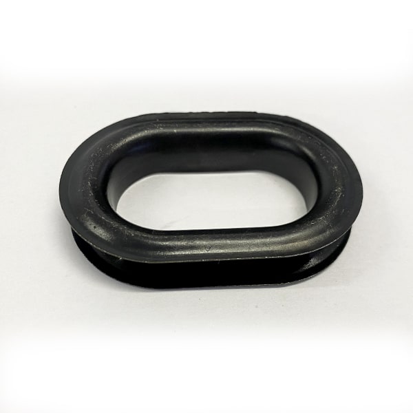 Люверс овальный чёрный 42×22 (03.42)